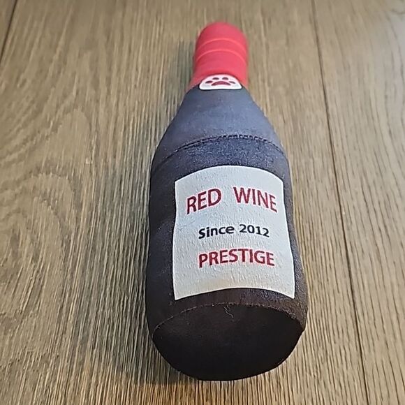 Brand New Dog Toy Plush with Squeaker Wine Bottle Posh Puppy Large Dog Toy NWT - Picture 3 of 5